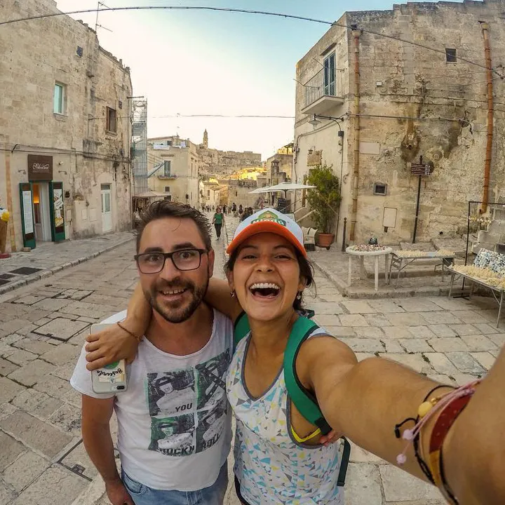 is couchsurfing safe